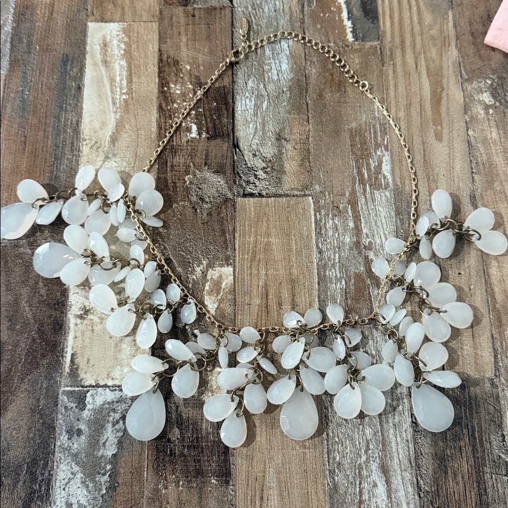 Elegant White Teardrop Necklace